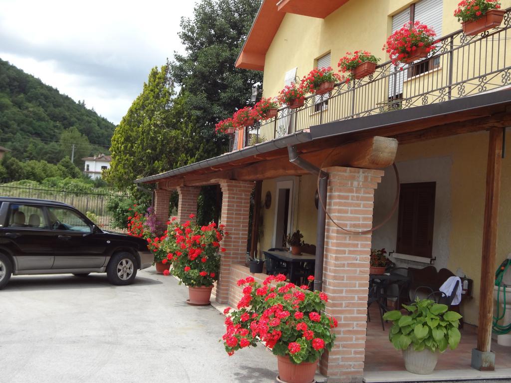 Le Stanze Di Bacco Villa Cagnano Amiterno ภายนอก รูปภาพ