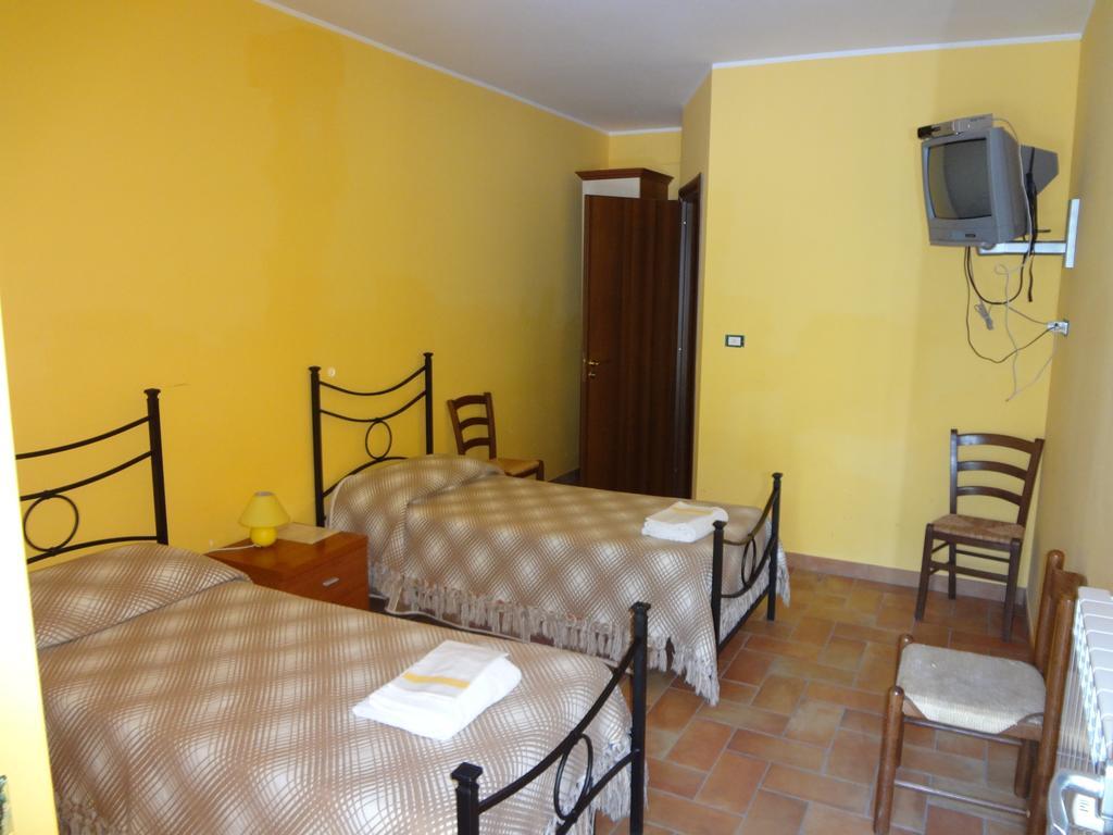 Le Stanze Di Bacco Villa Cagnano Amiterno ห้อง รูปภาพ